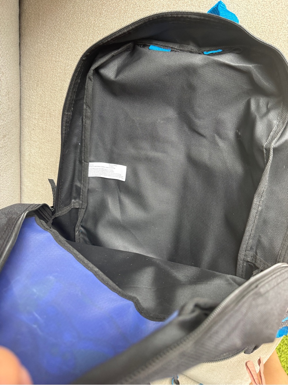 Gaming Controller Print Backpack – Blue & Yellow - Picture 2 of 3